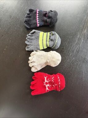 toesox Five-Toe Socks Set — Black, Gray, Cream, Red